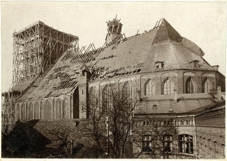 Fotografia kościoła św. Jakuba po burzy w lutym 1894 r. MNS/A.Foto/5153